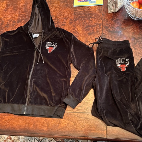 NBA Other - Chicago Bulls Velour Outfit Set M Black Zip Hoodie Sweatsuit Pants Hoodie NBA